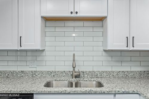 4550 25th St, Tucson AZ  85711-5719 exterior