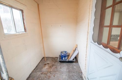 2123 Lloyd Ave, Pittsburgh PA 15218-1734 exterior