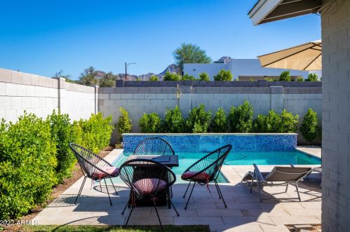 7747 13th St, Phoenix AZ  85020-4224 exterior