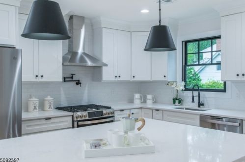 10 Cedar St, Cranford NJ 07016 exterior