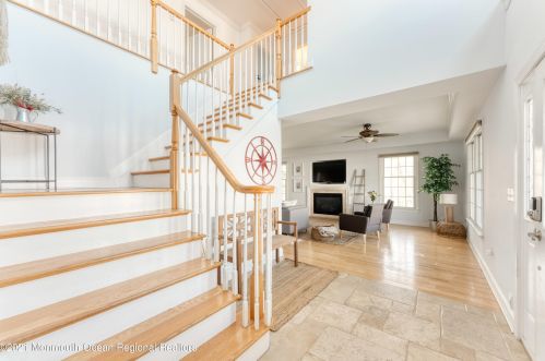 322 Broadway, Point Pleasant Beach NJ  08742-2611 exterior