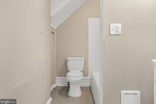 906 48th St, Philadelphia PA 19131-5119 exterior