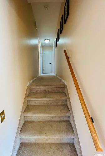 3358 6610, Taylorsville UT 84084-6904 exterior