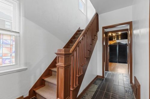 10 Amherst Ave, Pittsburgh PA 15229-1536 exterior