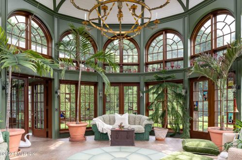 50 Dingletown Rd, Greenwich CT 06830-3539 exterior