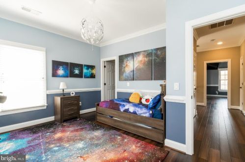 5414 Edsall Rdg Pl, Alexandria VA 22312-2671 exterior