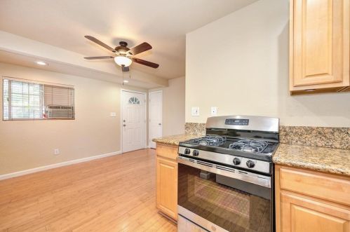 914 Mormon St, Folsom CA 95630-2611 exterior