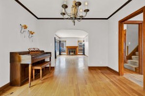 2770 Avondale Blvd, Milwaukee WI 53210-1364 exterior