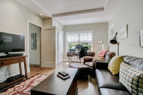 93 Elm Ave, Mill Valley CA 94941-2105 exterior