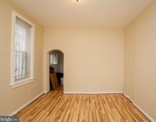 3358 Front St, Philadelphia PA 19106-3001 exterior