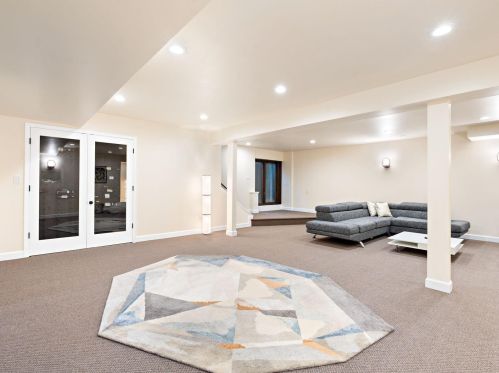 14 Overhills Dr, Saint Louis MO 63124-1532 exterior