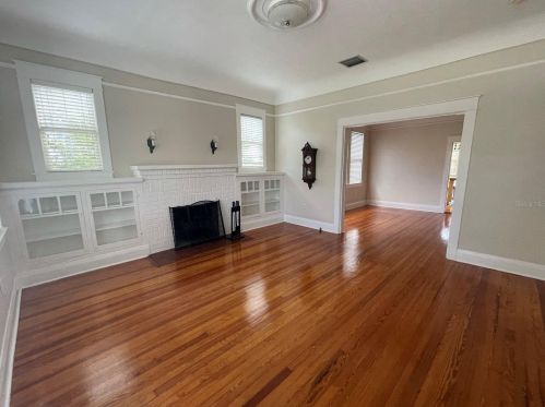 707 Alfred St, Tampa FL  33603-5514 exterior