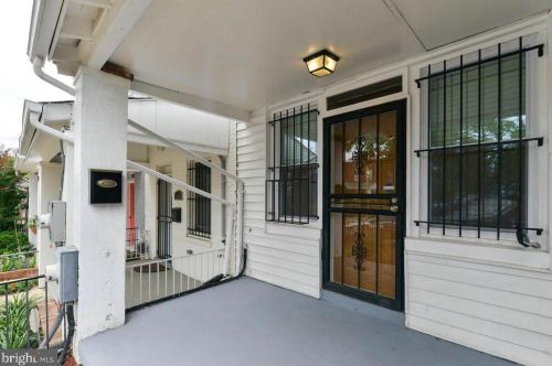 1648 L St, Washington DC  20002-3020 exterior