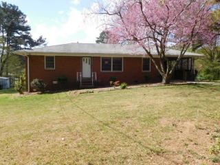 1811 Fairview Dr, Austell, GA 30106-2126