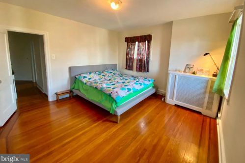 7026 Greene St, Philadelphia PA 19119-3114 exterior