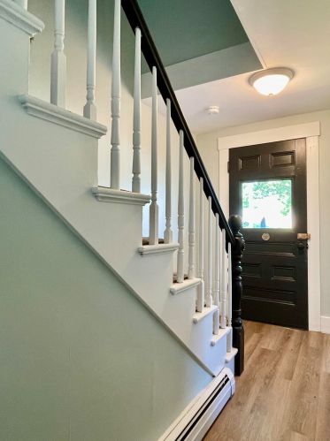 9 Washington St, Concord NH 03301-4172 exterior