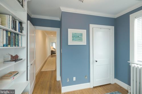 117 Peyton St, Alexandria VA 22314-2723 exterior