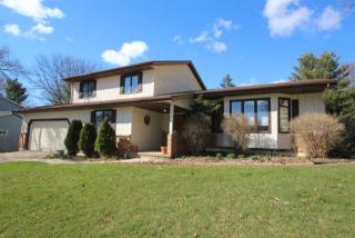 7226 Colony Dr, Madison WI  53717-1412 exterior