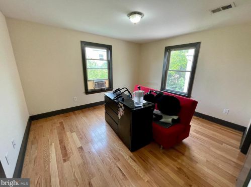 1930 18th St, Philadelphia PA  19121-3318 exterior