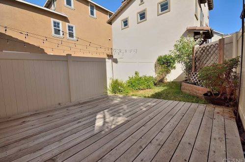 3118 Lisbon Ln, Oxnard, CA 93036-5347