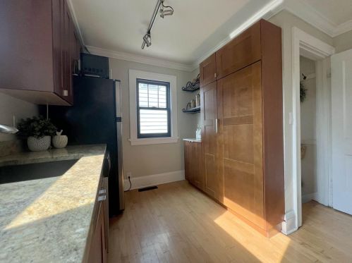 2053 Helena St, Madison WI 53704-5519 exterior