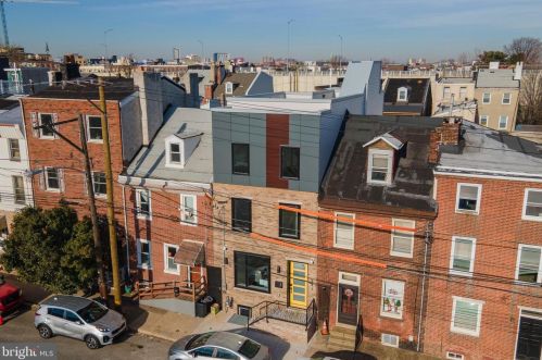 241 Allen St, Philadelphia PA  19125-4103 exterior