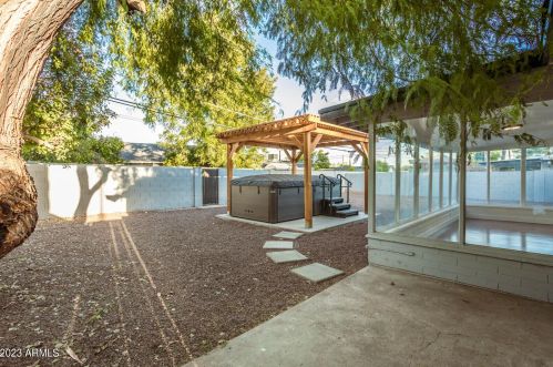 4735 24 St, Phoenix AZ 85016-4837 exterior