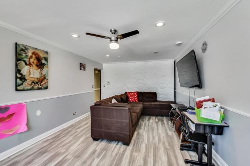 2114 Menard Ave, Chicago IL 60644-2101 exterior