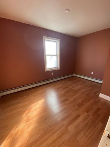 50 Harold St, Providence, RI 02908-5431