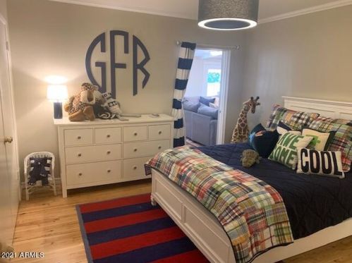 8332 10th Ave, Phoenix AZ  85021-5511 exterior