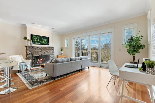 4142 Rockwell St, Chicago IL 60647-5218 exterior