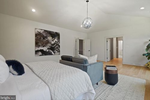 6516 Beverly Ave, Mc Lean VA 22101-5222 exterior