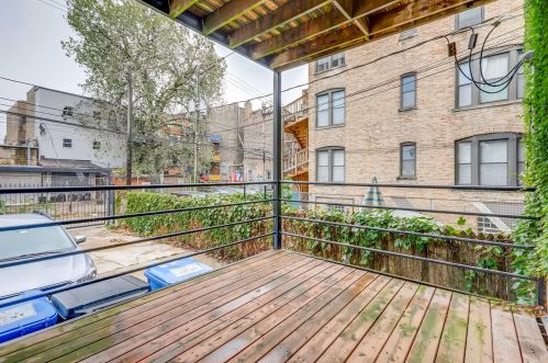 2710 Haddon Ave, Chicago IL  60622-3437 exterior