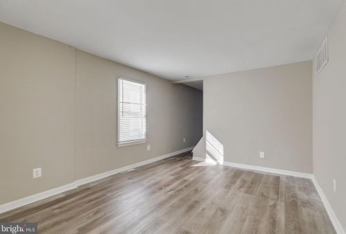 173 Main St, Trenton NJ  08620-2311 exterior