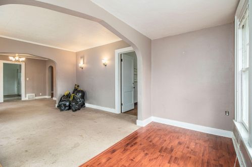 925 Denner St, Kalamazoo, MI 49006-2206