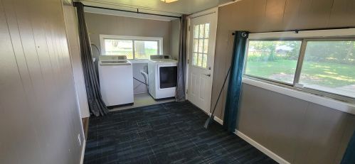 115 Grant Ave, Three Rivers MI 49093-2258 exterior