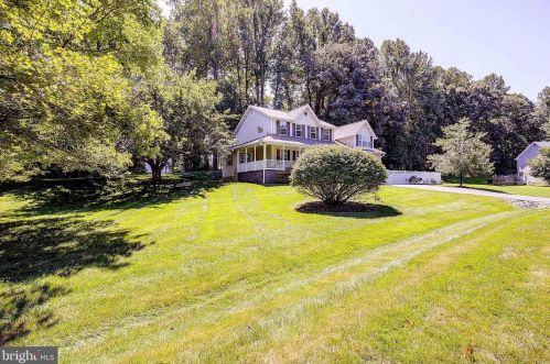 60 Radcliffe Dr, Huntingtown MD 20639-8701 exterior