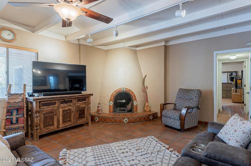 5960 Escondido Ln, Tucson AZ 85704-2815 exterior