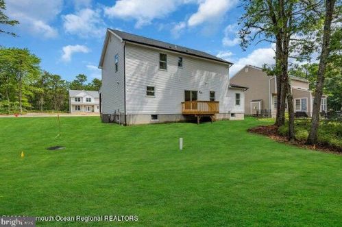 431 Virginia Ave, Berkeley Township NJ 08721-2811 exterior