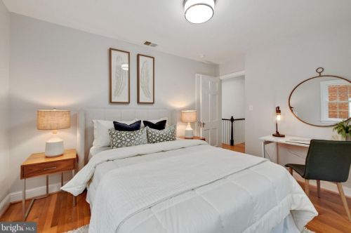 4401 Burlington Pl, Washington DC  20016-4421 exterior