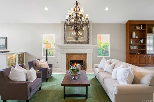 863 Shadowgrove St, Brea CA 92821-2312 exterior