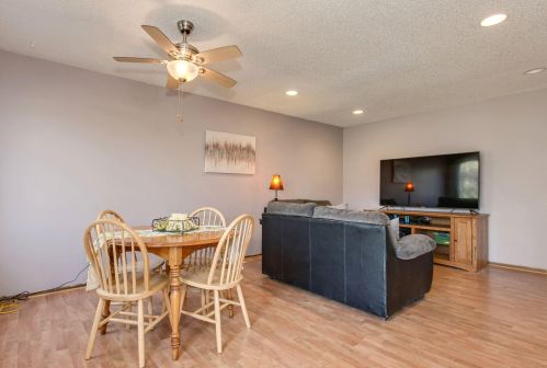 3967 Granada Ave, Saint Paul MN 55128-2847 exterior