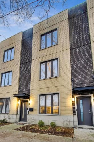 2339 Drake Ave, Chicago IL  60647-2445 exterior