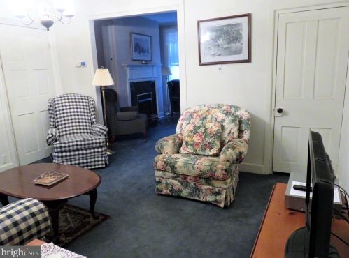 128 3 St, New Castle DE 19720-4536 exterior