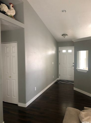 341 Ln Vera Ln, Sandy UT 84094 exterior