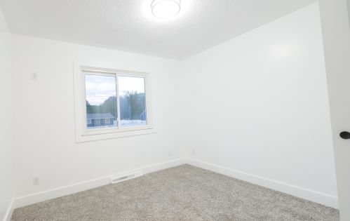 1666 Princess Ln, Meskegon MI 49445-1739 exterior