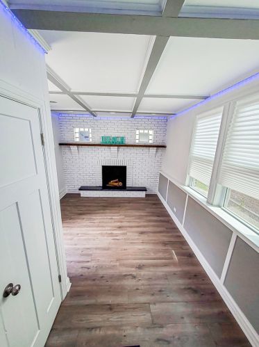 8029 Maplewood Ave, Chicago IL  60652-2807 exterior