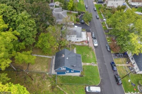 156 Barnert Ave, Paterson NJ  07512-1640 exterior