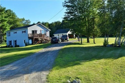25 Mt View Dr, Plymouth, ME 04969-3235