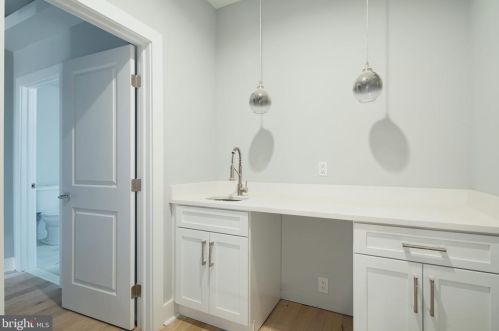 2336 Mascher St, Philadelphia PA 19140-4630 exterior